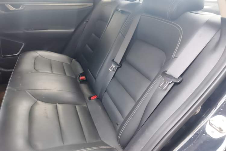 Used Geely Auto Emgrand GL 2018 1.8L DCT Elite Smart Connectivity Version Left Rear Seat