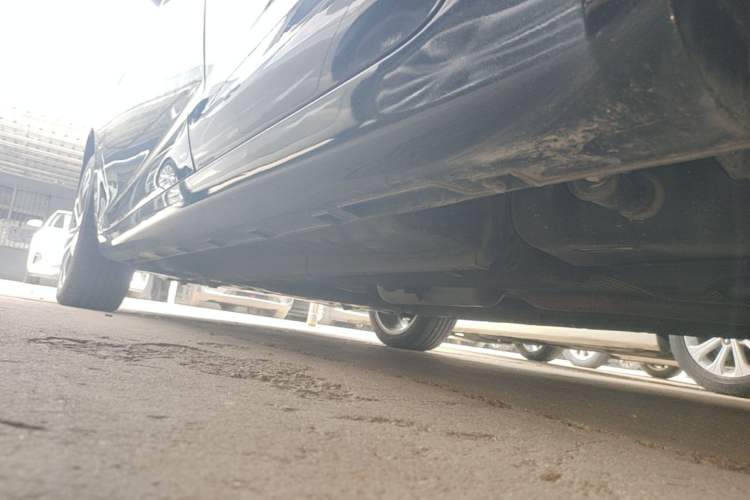 Used Geely Auto Emgrand GL 2018 1.4T DCT Prestige Smart Connectivity Version Left Side Sill
