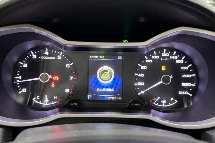Used Geely Auto Emgrand GL 2018 1.4T DCT Prestige Smart Connectivity Version Odometer Close Up