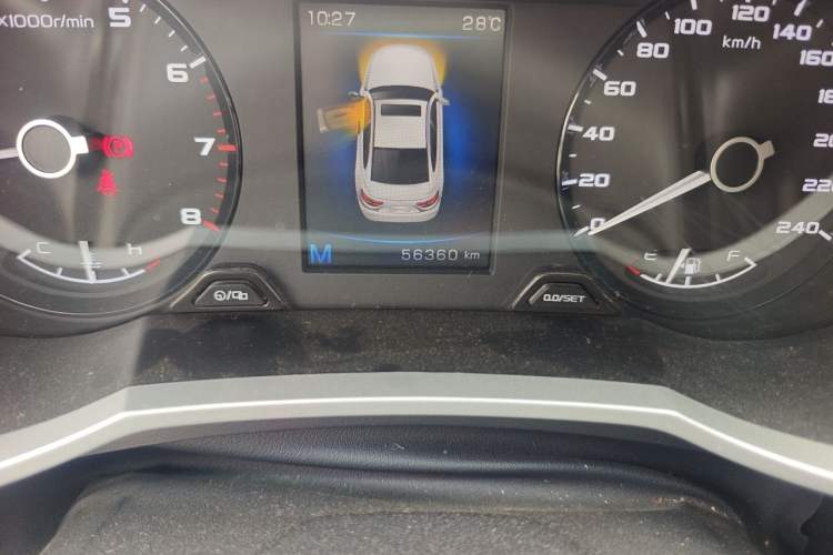 Used Geely Auto Emgrand GL 2018 1.8L Manual Elite Smart Connectivity Version Odometer Close Up