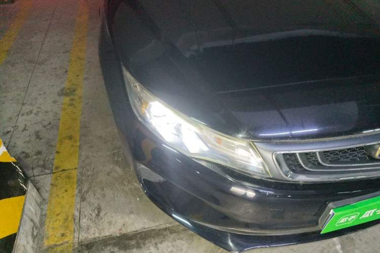 Used Geely Auto Emgrand GL 2018 1.4T DCT Prestige Smart Connectivity Version Right Front Headlight