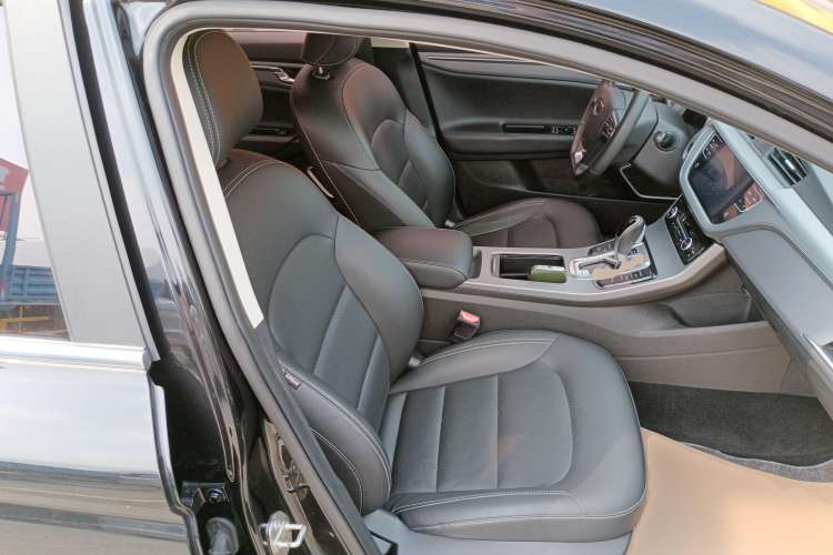 Used Geely Auto Emgrand GL 2018 1.8L DCT Elite Smart Connectivity Version Right Front Seat
