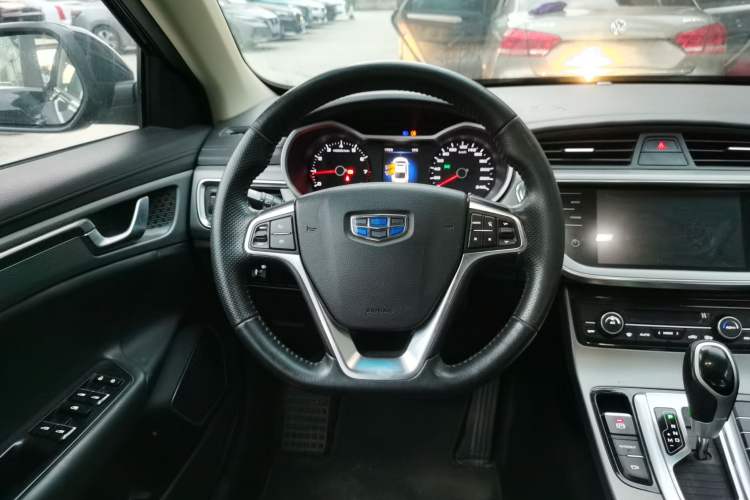 Used Geely Auto Emgrand GL 2018 1.8L DCT Elite Smart Connectivity Version Steering Wheel