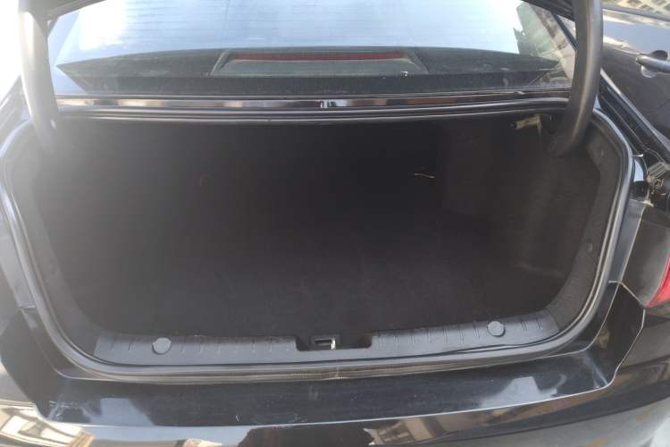 Used Geely Auto Emgrand GL 2018 1.4T DCT Elite Smart Connectivity Version Trunk