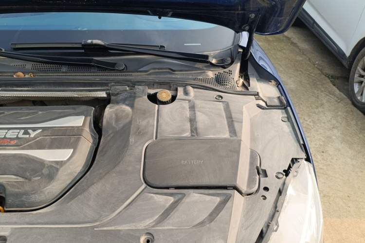 Used Geely Auto Emgrand GL 2018 1.4T DCT Prestige Smart Connectivity Version Engine Bay Left