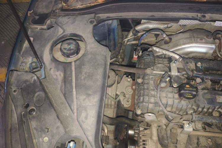 Used Geely Auto Emgrand GL 2018 1.4T DCT Prestige Smart Connectivity Version Engine Bay Right