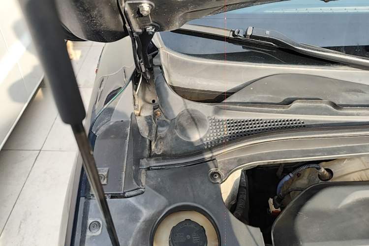 Used Geely Auto Emgrand GL 2018 1.4T DCT Prestige Smart Connectivity Version Engine Bay Right