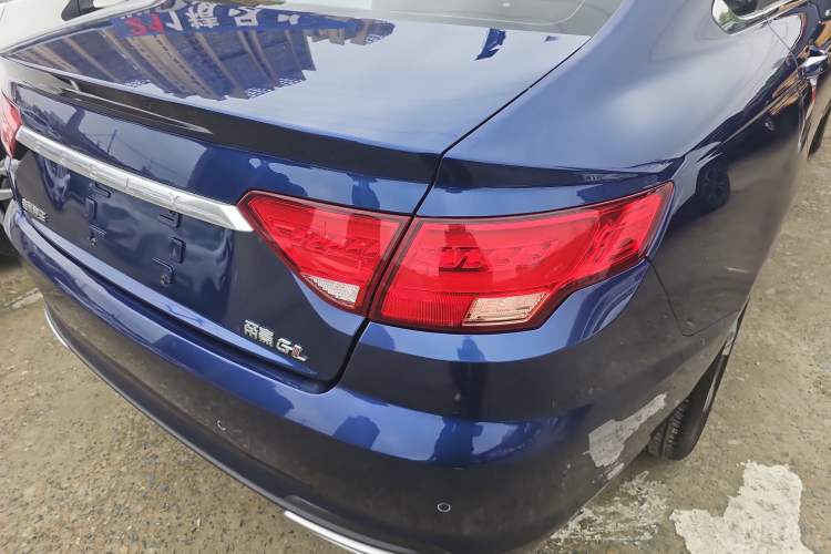 Used Geely Auto Emgrand GL 2018 1.4T DCT Elite Smart Connectivity Version Exterior 3