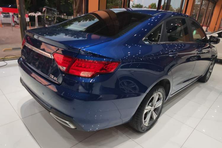 Used Geely Auto Emgrand GL 2018 1.4T DCT Elite Smart Connectivity Version Exterior 3