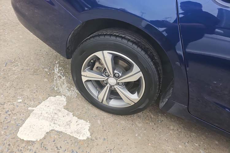 Used Geely Auto Emgrand GL 2018 1.4T DCT Elite Smart Connectivity Version Exterior 5
