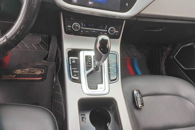 Used Geely Auto Emgrand GL 2018 1.8L DCT Elite Smart Connectivity Version Gear Lever
