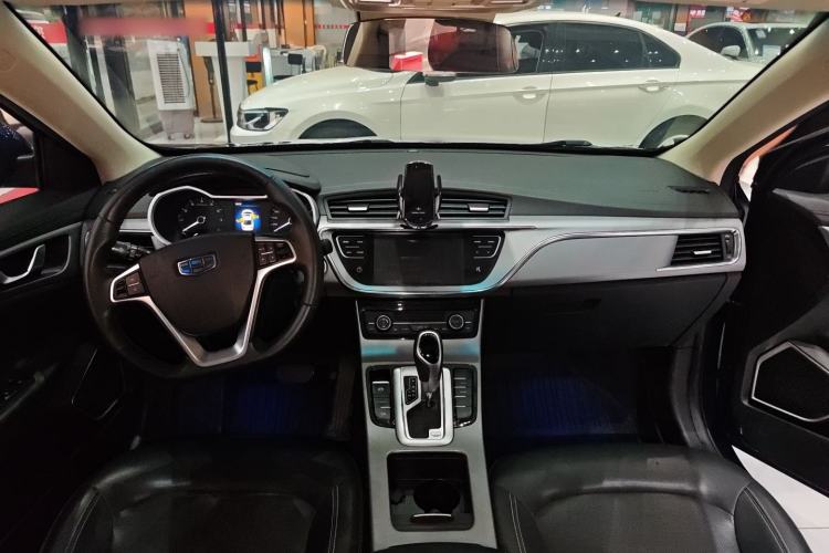 Used Geely Auto Emgrand GL 2018 1.4T DCT Elite Smart Connectivity Version Interior 5