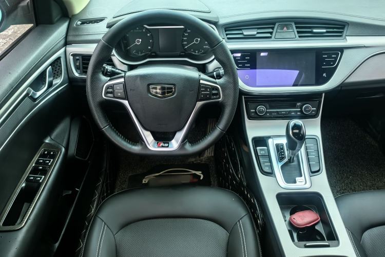 Used Geely Auto Emgrand GL 2018 1.8L DCT Elite Smart Connectivity Version Interior 6