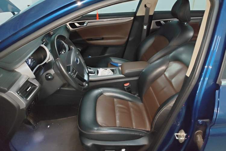 Used Geely Auto Emgrand GL 2018 1.4T DCT Prestige Smart Connectivity Version Left Front Seat