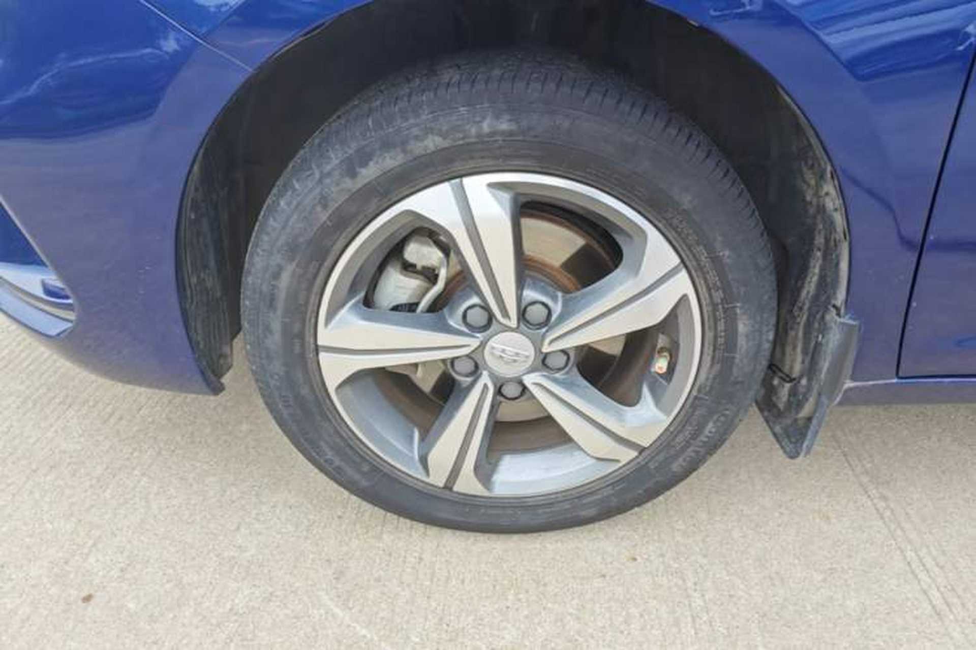 Used Geely Auto Emgrand GL 2018 1.8L DCT Elite Smart Connectivity Version Left Front Wheel Hub