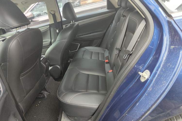 Used Geely Auto Emgrand GL 2018 1.4T DCT Elite Smart Connectivity Version Left Rear Seat