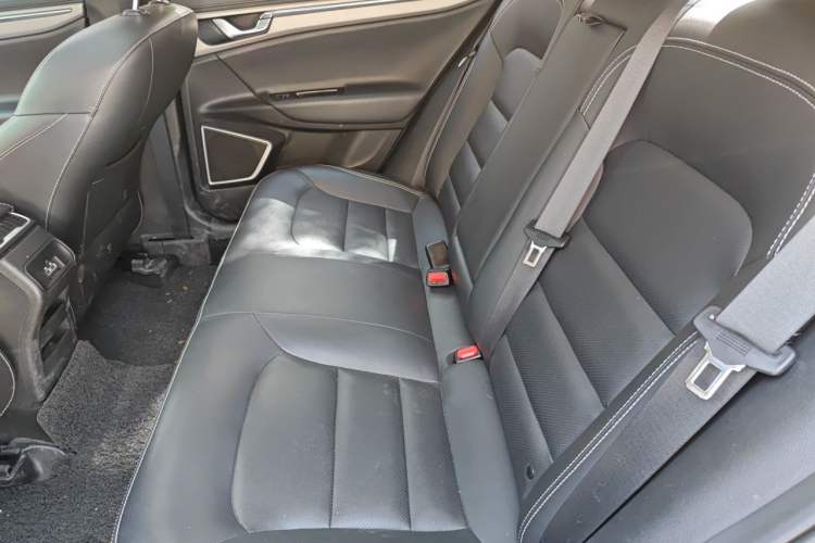 Used Geely Auto Emgrand GL 2018 1.4T DCT Elite Smart Connectivity Version Left Rear Seat