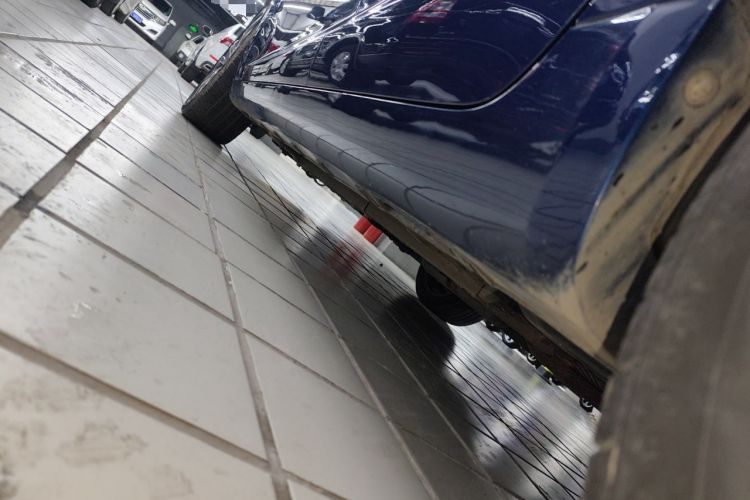Used Geely Auto Emgrand GL 2018 1.4T DCT Prestige Smart Connectivity Version Left Side Sill