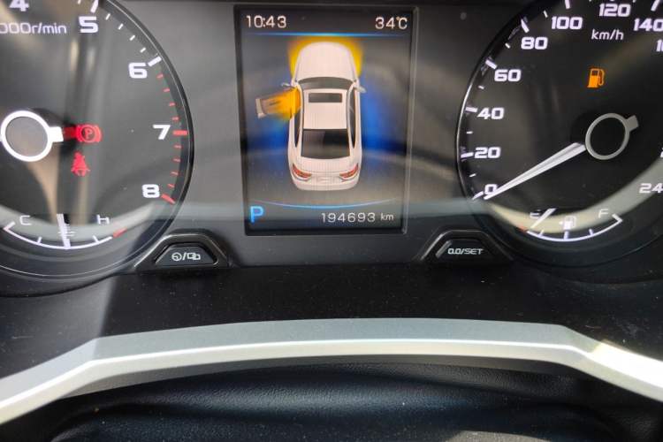 Used Geely Auto Emgrand GL 2018 1.4T DCT Elite Smart Connectivity Version Odometer Close Up