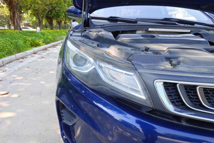 Used Geely Auto Emgrand GL 2018 1.4T DCT Elite Smart Connectivity Version Right Front Headlight