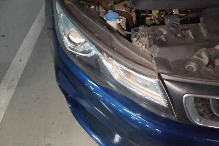 Used Geely Auto Emgrand GL 2018 1.4T DCT Prestige Smart Connectivity Version Right Front Headlight