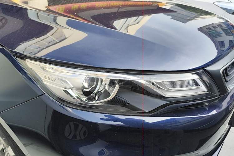 Used Geely Auto Emgrand GL 2018 1.4T DCT Prestige Smart Connectivity Version Right Front Headlight