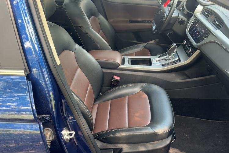 Used Geely Auto Emgrand GL 2018 1.4T DCT Prestige Smart Connectivity Version Right Front Seat