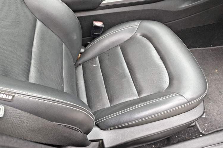 Used Geely Auto Emgrand GL 2018 1.4T DCT Elite Smart Connectivity Version Right Front Seat