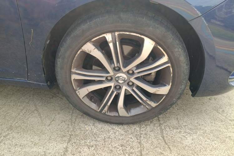 Used Geely Auto Emgrand GL 2018 1.4T DCT Prestige Smart Connectivity Version Right Front Wheel Hub