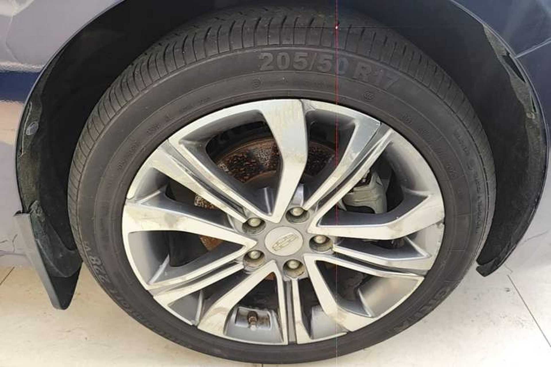 Used Geely Auto Emgrand GL 2018 1.4T DCT Prestige Smart Connectivity Version Right Front Wheel Hub