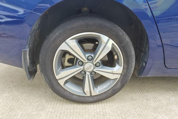 Used Geely Auto Emgrand GL 2018 1.8L DCT Elite Smart Connectivity Version Right Rear Wheel Hub