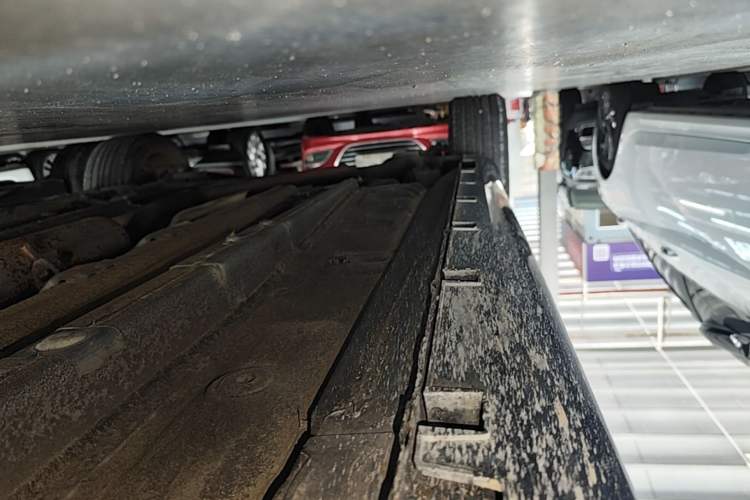 Used Geely Auto Emgrand GL 2018 1.4T DCT Prestige Smart Connectivity Version Right Side Sill