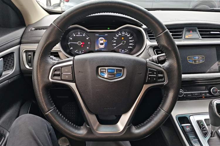 Used Geely Auto Emgrand GL 2018 1.4T DCT Elite Smart Connectivity Version Steering Wheel