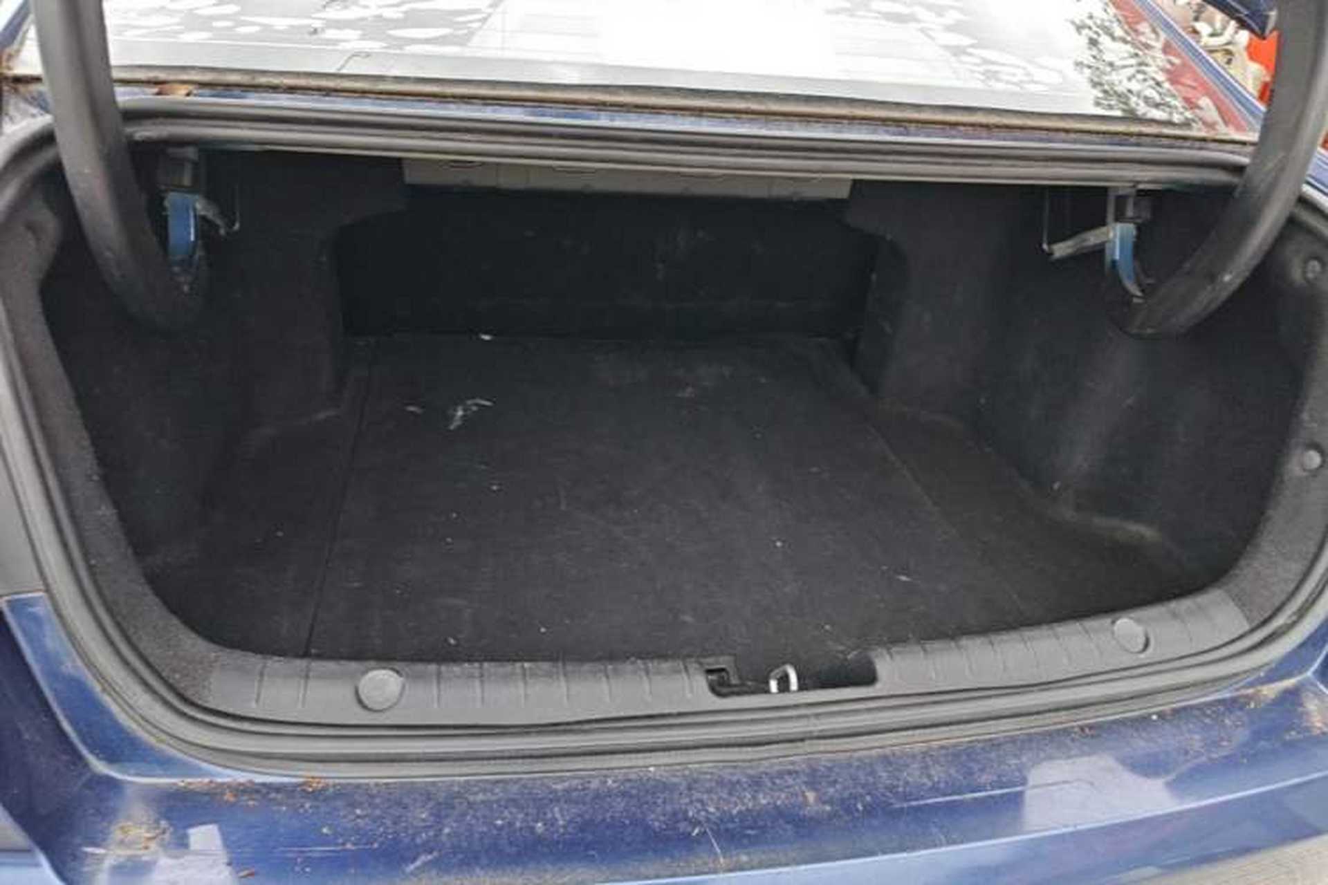Used Geely Auto Emgrand GL 2018 1.4T DCT Elite Smart Connectivity Version Trunk