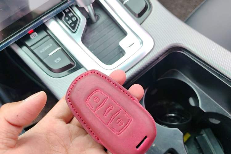 Used Geely Auto Emgrand GL 2018 1.8L DCT Elite Smart Connectivity Version Vehicle Key