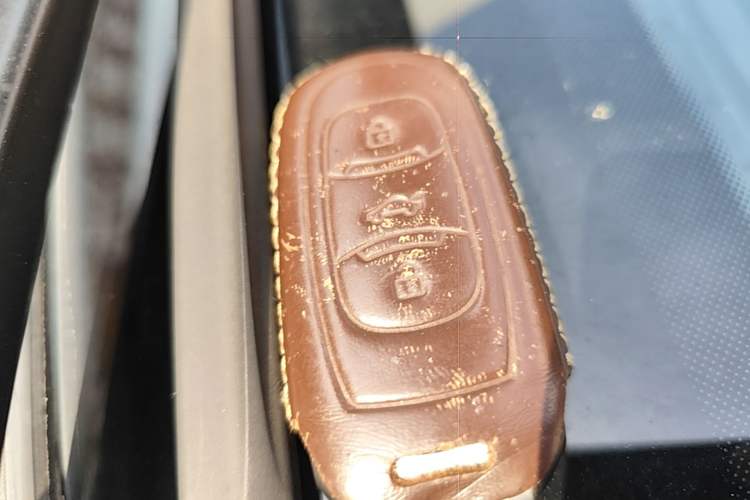 Used Geely Auto Emgrand GL 2018 1.4T DCT Prestige Smart Connectivity Version Vehicle Key