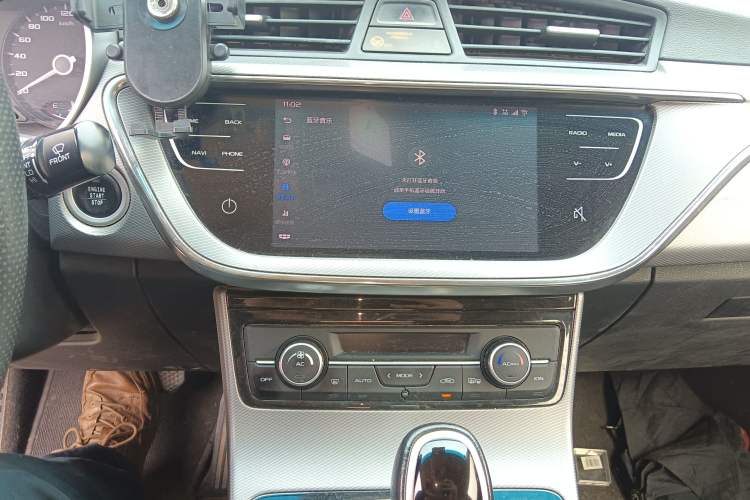 Used Geely Auto Emgrand GL 2018 1.8L DCT Elite Smart Connectivity Version Audio And AC Panel
