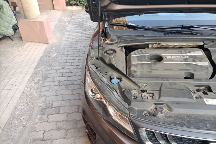 Used Geely Auto Emgrand GL 2018 1.4T DCT Prestige Smart Connectivity Version Engine Bay Right