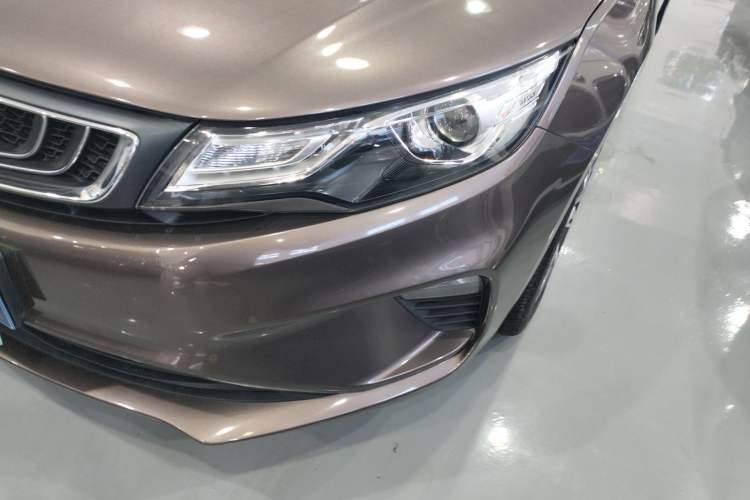 Used Geely Auto Emgrand GL 2018 1.4T DCT Prestige Smart Connectivity Version Left Front Headlight