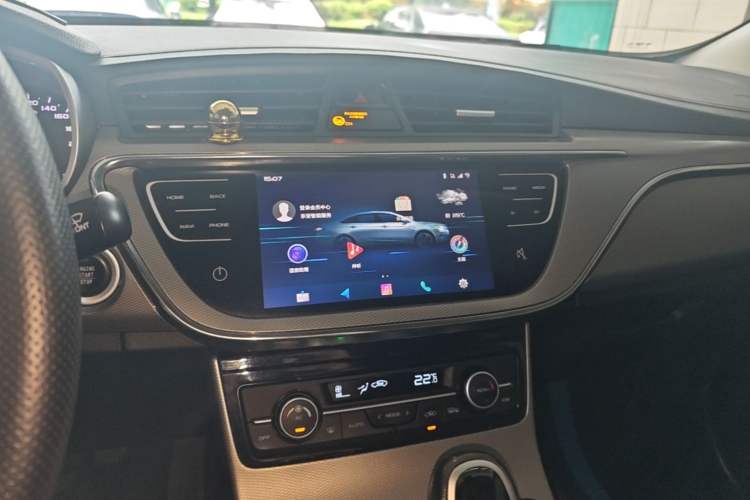 Used Geely Auto Emgrand GL 2018 1.8L DCT Elite Smart Connectivity Version Audio And AC Panel