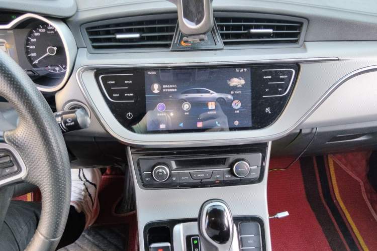 Used Geely Auto Emgrand GL 2018 1.4T DCT Elite Smart Connectivity Version Audio And AC Panel
