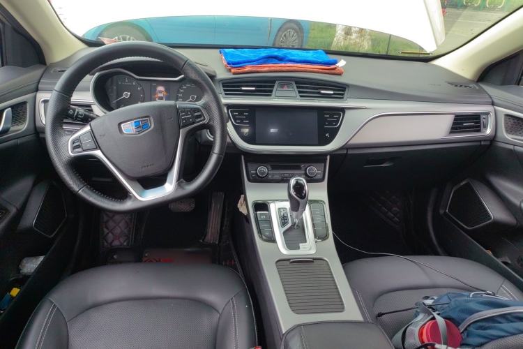 Used Geely Auto Emgrand GL 2018 1.4T DCT Elite Smart Connectivity Version Center Console