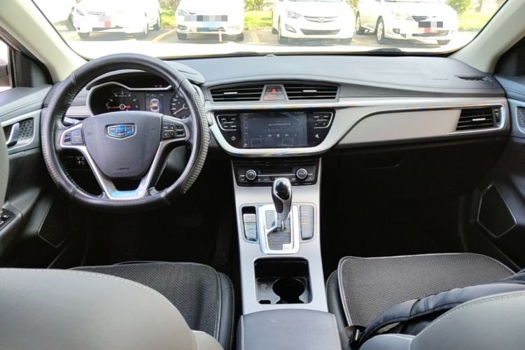 Used Geely Auto Emgrand GL 2018 1.4T DCT Elite Smart Connectivity Version Center Console