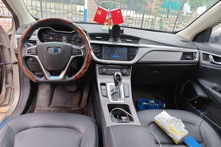 Used Geely Auto Emgrand GL 2018 1.4T DCT Elite Smart Connectivity Version Center Console