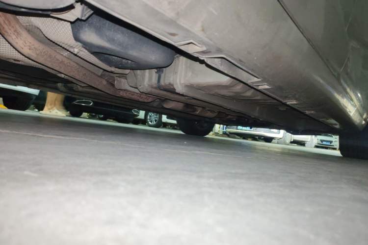Used Geely Auto Emgrand GL 2018 1.8L DCT Elite Smart Connectivity Version Chassis Rear Right