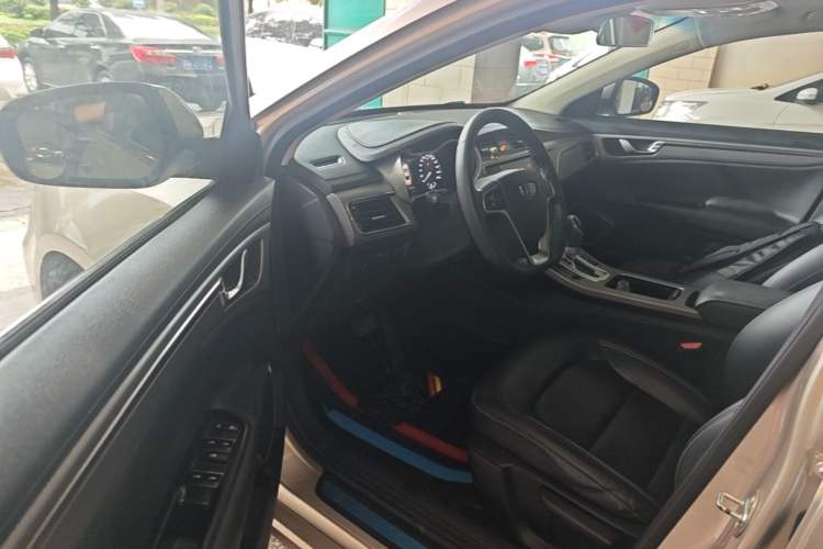 Used Geely Auto Emgrand GL 2018 1.8L DCT Elite Smart Connectivity Version Driver Seat