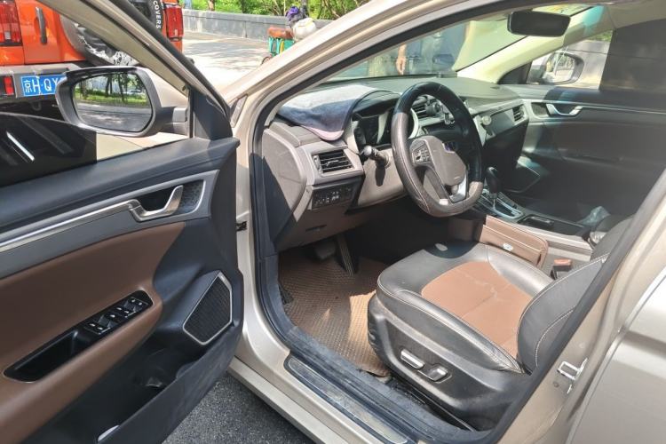 Used Geely Auto Emgrand GL 2018 1.4T DCT Prestige Smart Connectivity Version Driver Seat