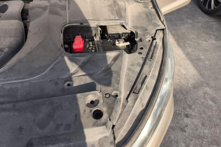 Used Geely Auto Emgrand GL 2018 1.8L DCT Elite Smart Connectivity Version Engine Bay Left