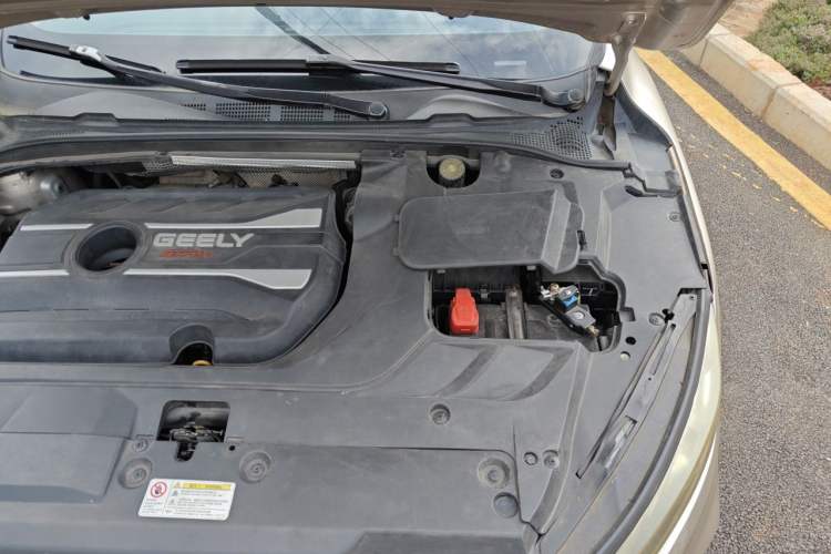 Used Geely Auto Emgrand GL 2018 1.4T DCT Prestige Smart Connectivity Version Engine Bay Left