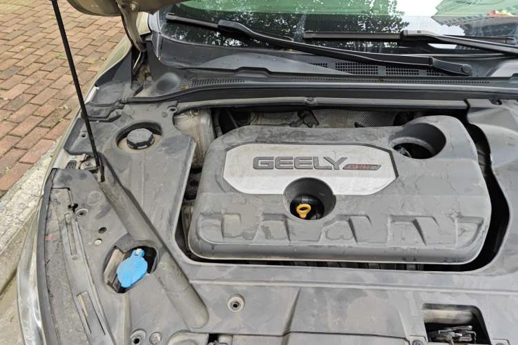 Used Geely Auto Emgrand GL 2018 1.8L DCT Elite Smart Connectivity Version Engine Bay Right